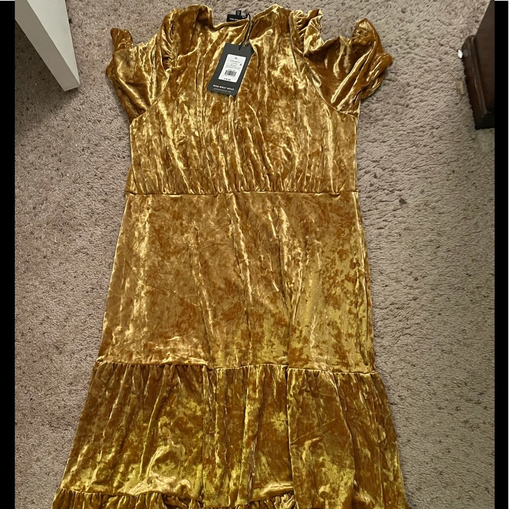 Womens puff long sleeve a-lone dress Who What Wear